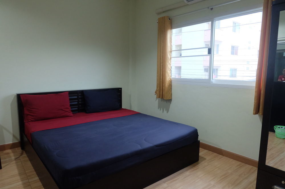 Nittaya Residence Pak Kret Esterno foto