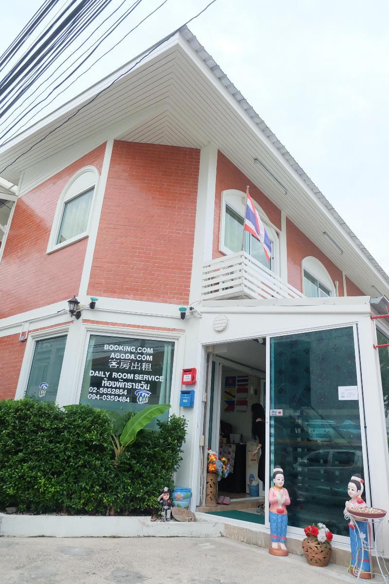 Nittaya Residence Pak Kret Esterno foto